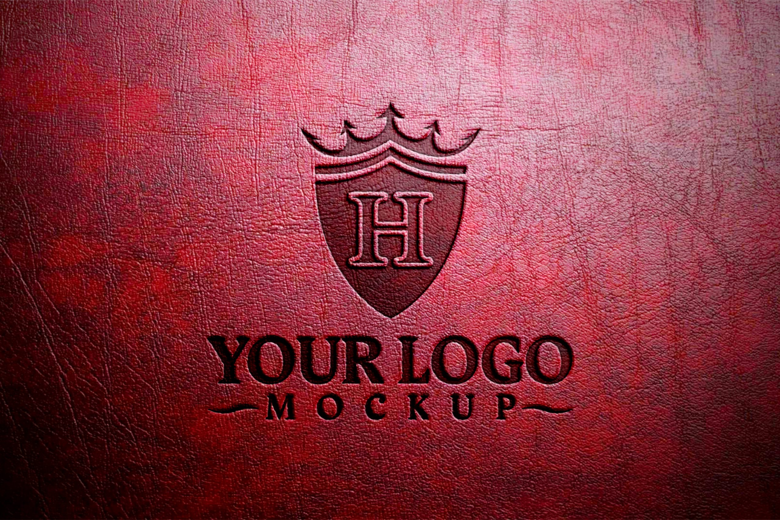 Free Card Embossed Logo Mockup (PSD)